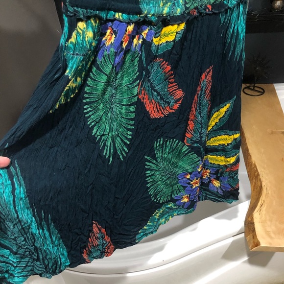 Tropical Patrons Of Peace Dress - Picture 8 of 8